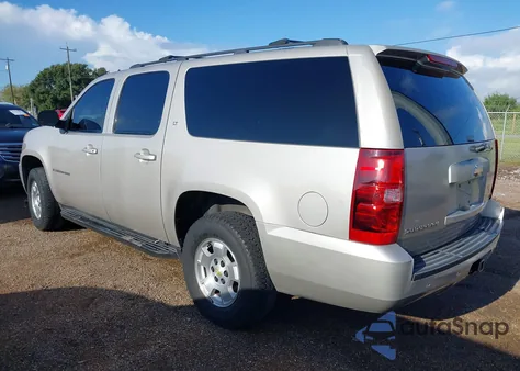 2009 Chevrolet Suburban 1500 Lt2 z USA, uszkodzony, nr VIN 1GNFC26049R172598